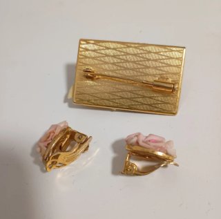 Set de Broche y Pendientes Flores