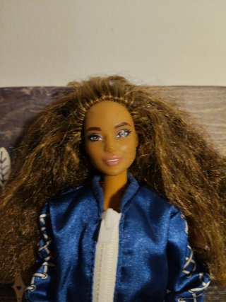 Barbie. Chaqueta azul.