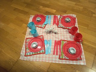Set de Picnic de Juguete en Cesta