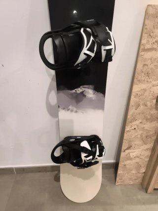 tabla snowboard + fijaciones + funda