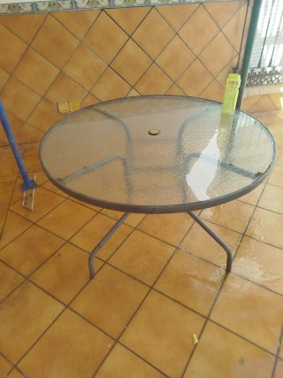 Mesa de Jardín Redonda con Sobre de Cristal