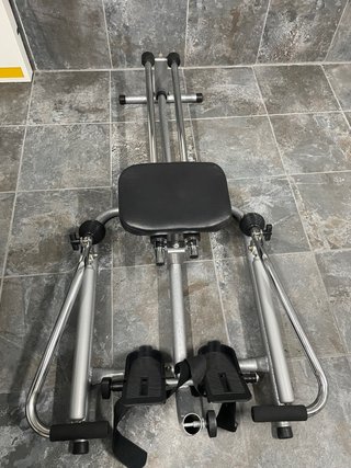 Máquina de remo gimnasio como nueva