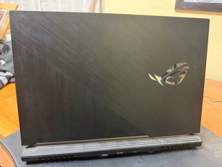 ASUS ROG Strix G17 G712LV Portátil Gaming