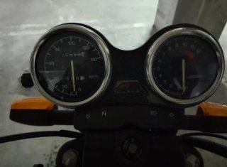 Moto SYM XS 125 K Roja y Plata