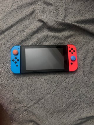 Nintendo Switch Azul y Rojo nueva