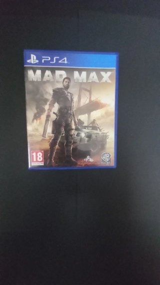 Lotto giochi PS4 da 3 giochi