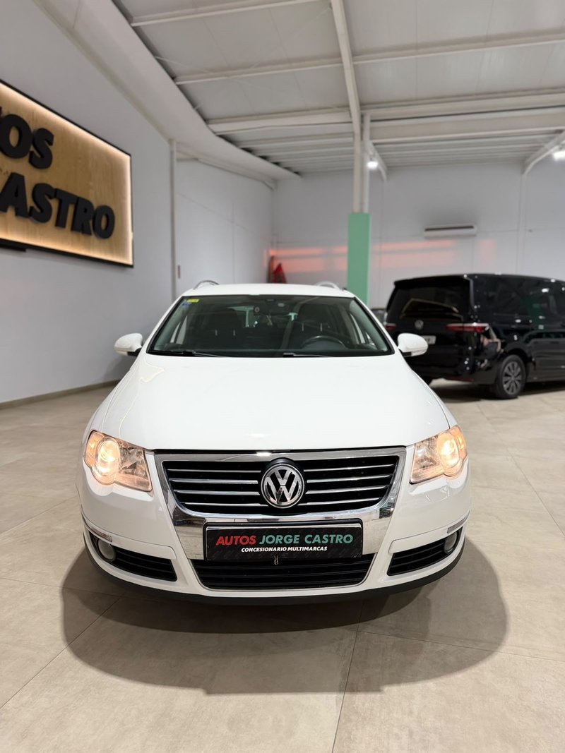 Volkswagen Passat VARIANT 2.0 TDI CR Edition Plus 2009, foto 3