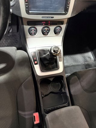 Volkswagen Passat Variant 2.0 TDI 110cv DPF Edition