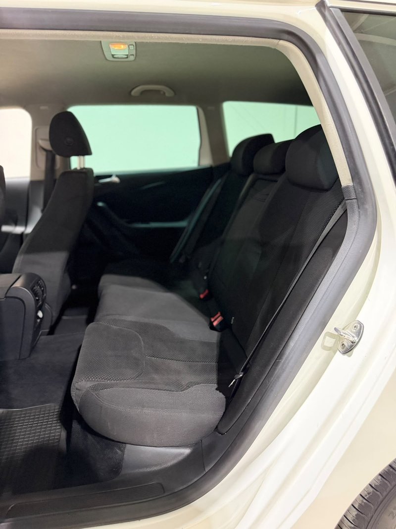 Volkswagen Passat VARIANT 2.0 TDI CR Edition Plus 2009, foto 14