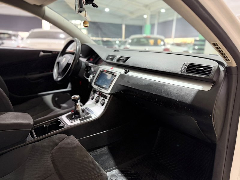 Volkswagen Passat VARIANT 2.0 TDI CR Edition Plus 2009, foto 16