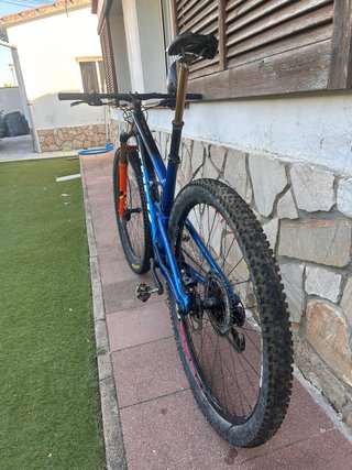 Bicicleta Trek Top Fuel 9.9