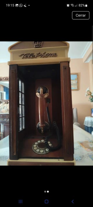 Teléfono Coleccionista Estilo Cabina va muy bien