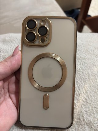 iPhone 13 Pro Max Dorado