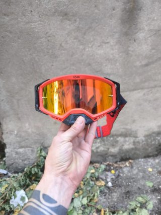 Casco de Motocross Airoh