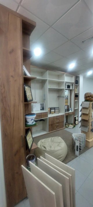 VESTIDOR DISEÑO EXPOSICION