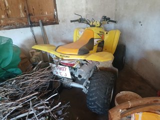 Quad Suzuki LTZ 250 Amarillo