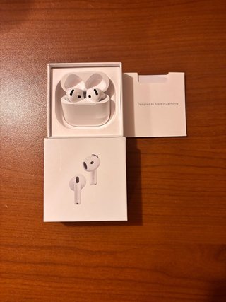 AirPods 4 Apple Bianche