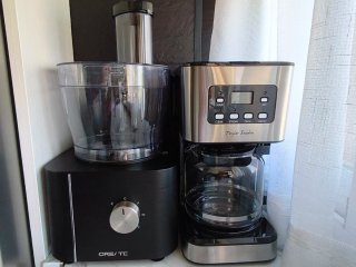 Procesador alimentos y cafetera goteo