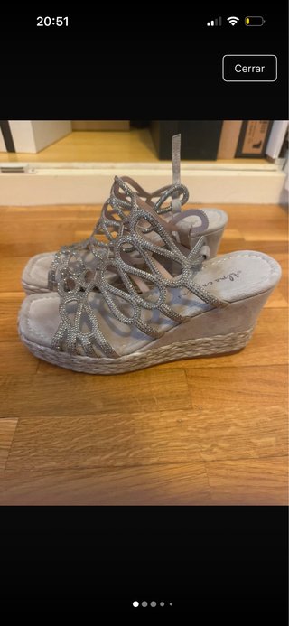Sandalias de cuña Alma en Pena