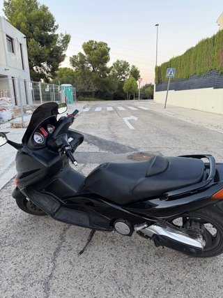 T max 500 abs 2007 29000km