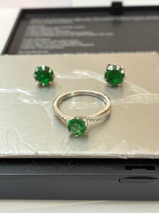 Conjunto Anillo y Pendientes Plata Esmeraldas 5.70
