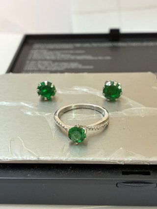 Conjunto Anillo y Pendientes Plata Esmeraldas 5.70