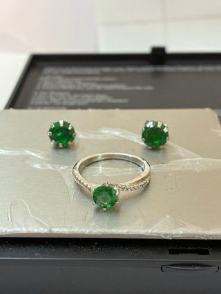 Conjunto Anillo y Pendientes Plata Esmeraldas 5.70