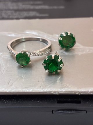 Conjunto Anillo y Pendientes Plata Esmeraldas 5.70