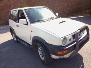 Nissan Terrano II 1998