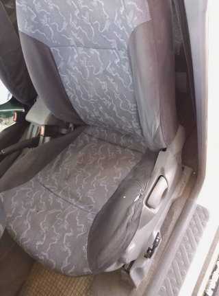 Nissan Terrano II 1998