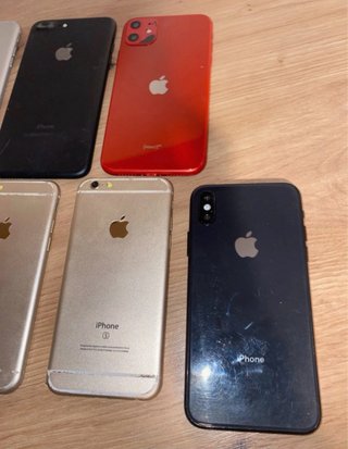 Lote 7 móviles Apple para exposición