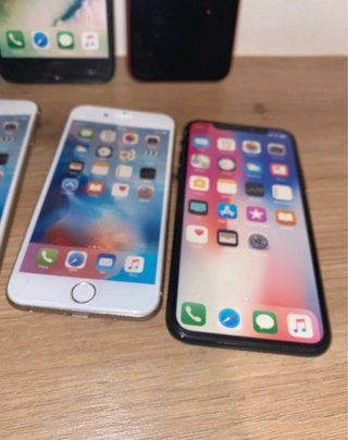 Lote 7 móviles Apple para exposición