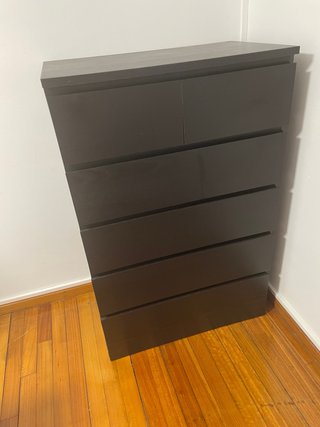 Cómoda de madera negro
