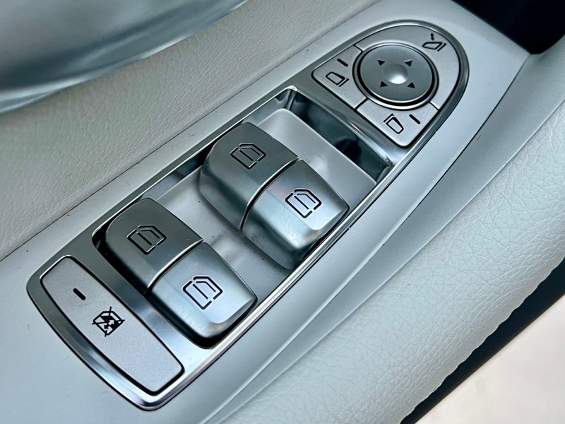 Mercedes-Benz CLS 2023, foto 32