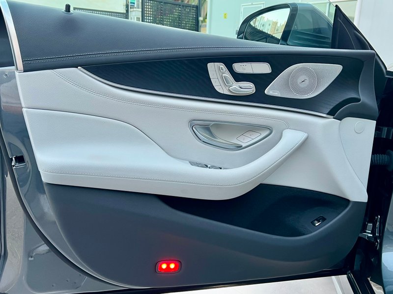 Mercedes-Benz CLS 2023, foto 34