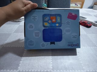 Yumbox original Roar Red Race Cars