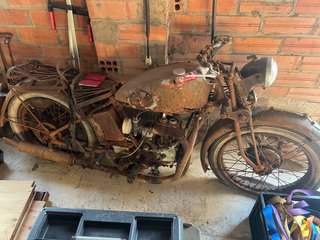 Motocicleta Royal Enfield 1927