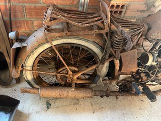 Motocicleta Royal Enfield 1927