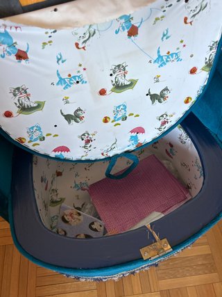 Sillón infantil azul y amarillo