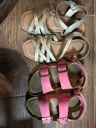 2 Pares de Sandalias para Niña Talla 32