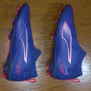 Botas de fútbol niño talla 34