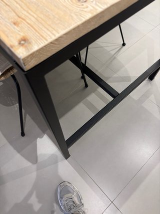 Mesa de Comedor Maisons du Monde SIN SILLAS