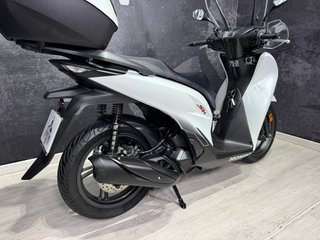 Honda SHi SPORT 125 ABS Blanca