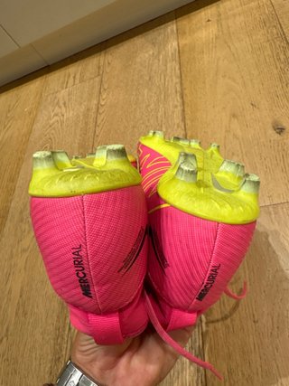 Botas de Fútbol Nike Mercurial Talla 33.5