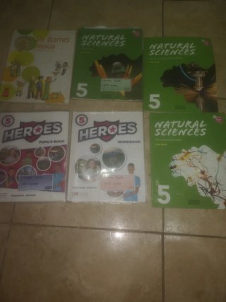 Libros de texto y cuentos infantiles