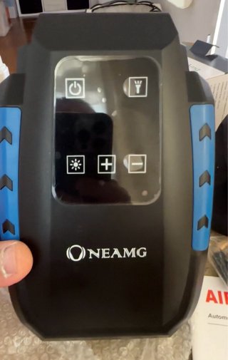 Inflador Eléctrico Portátil NEAMG