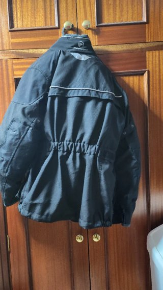 Chaqueta Moto 3/4 Talla S con Protecciones