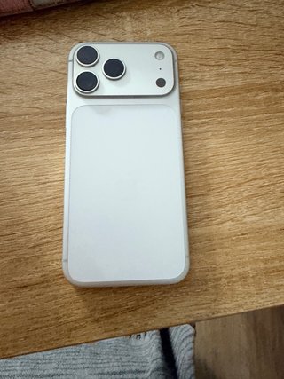 iPhone 17 Pro Max color plata 256gb.