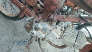 Lote de 6 motos antiguas sin papeles