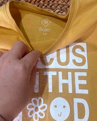 Camiseta niña manga larga Focus on the Good